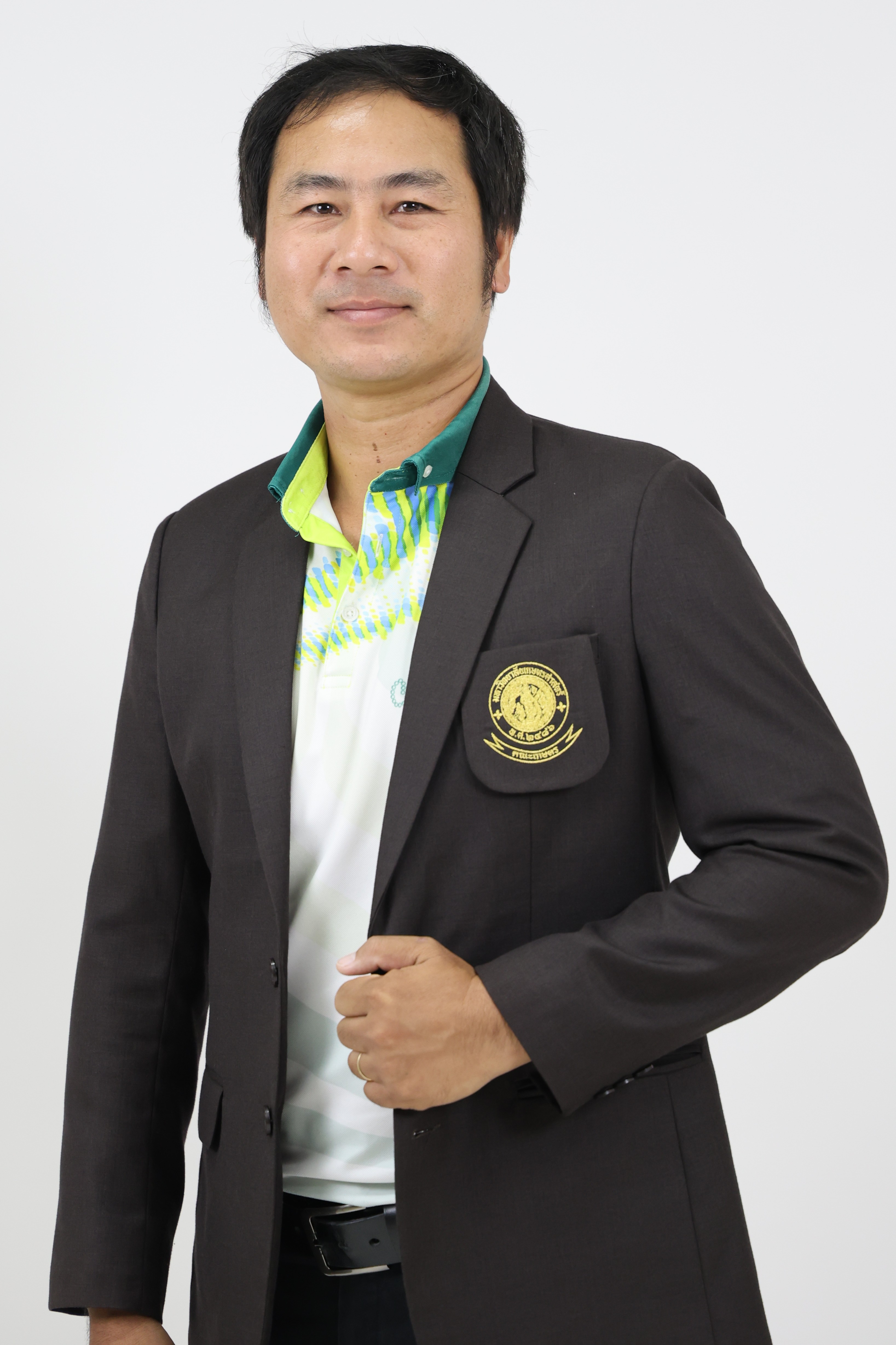 ผศ. ดร. วีรชัย มัธยัสถ์ถาวร